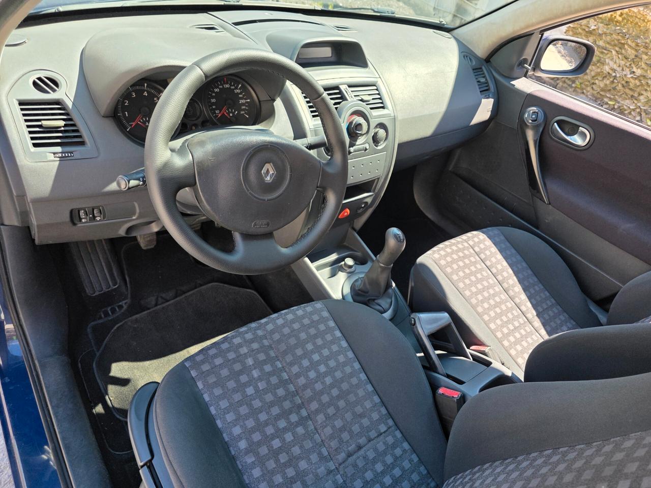 Renault Megane 1.4 16v X NEOPATENTATO ZAMPOGNAUTO CT