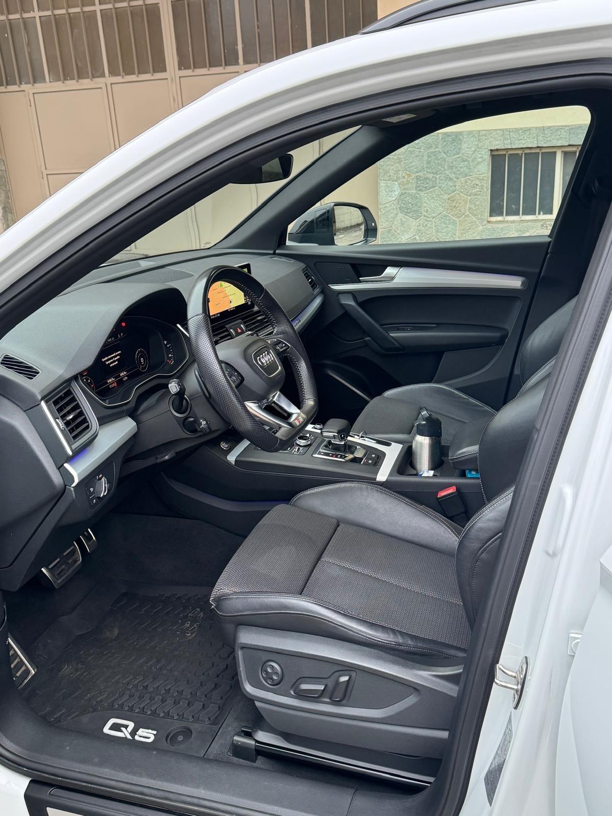 Audi Q5 40 TDI quattro S tronic line plus