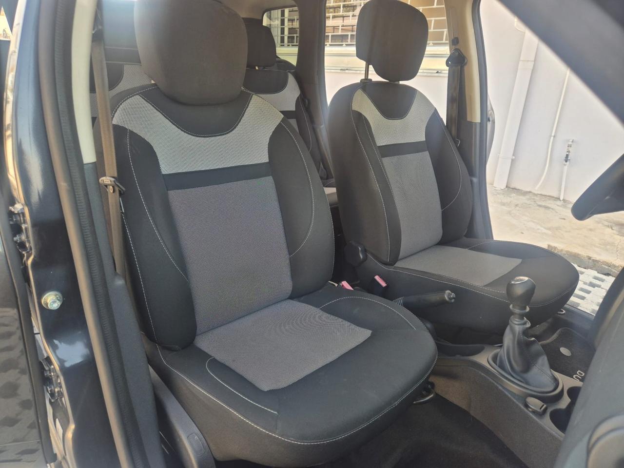 Dacia Duster 1.5 dCi 110 CV S&S 4x2 Serie Speciale Brave