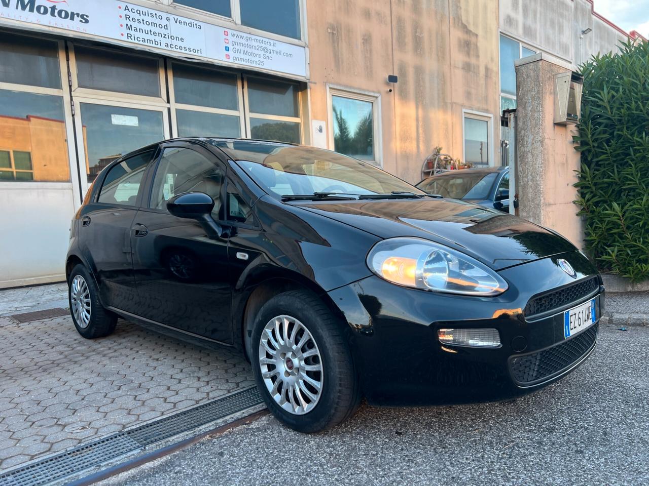 Fiat Punto 1.3 MJT II 75 CV 5 porte Street Neopatentati
