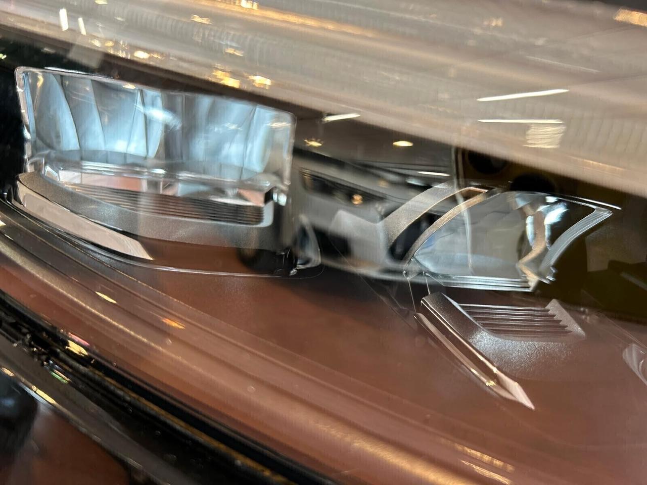 Volvo XC 60 R-DESIGN B4 (d) AWD Geartronic