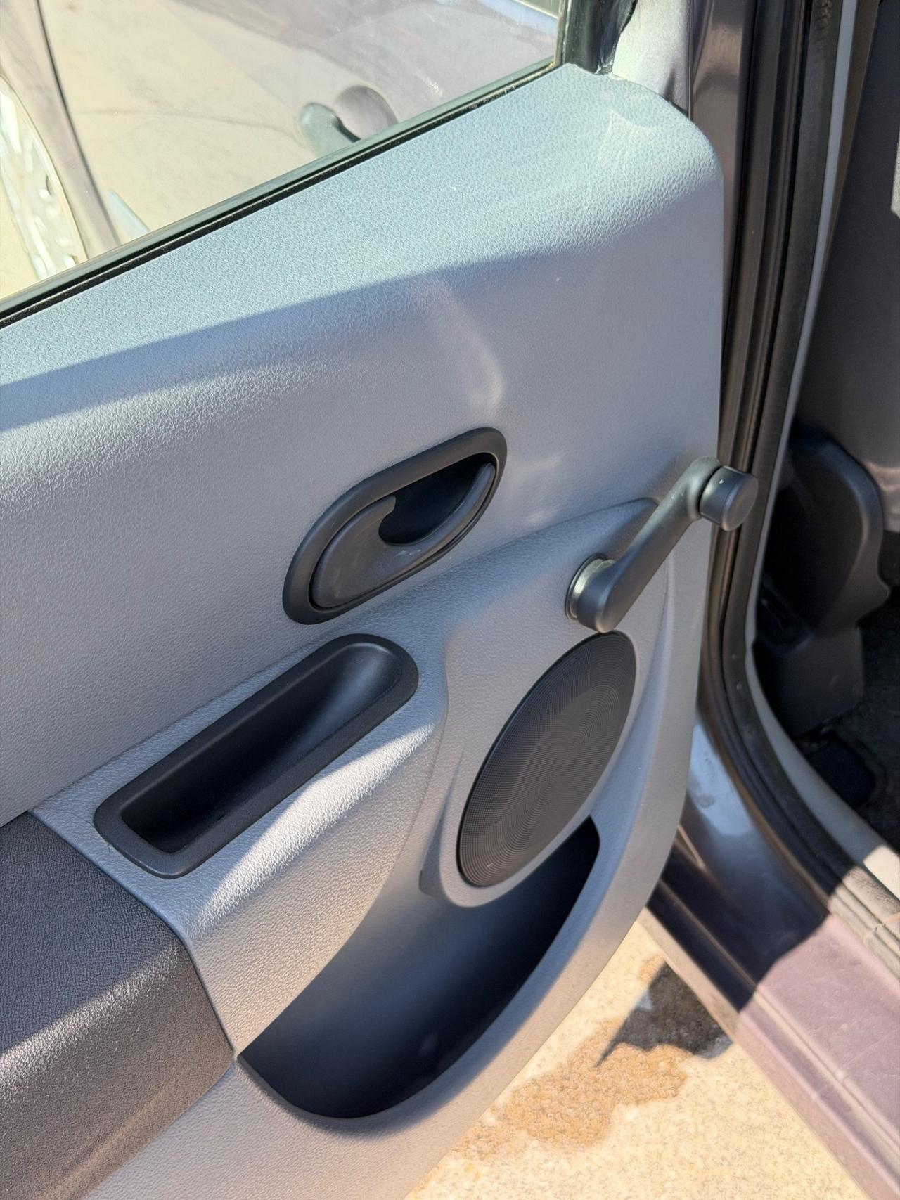 Renault Modus 1.2 - Neopatentati-Garanzia