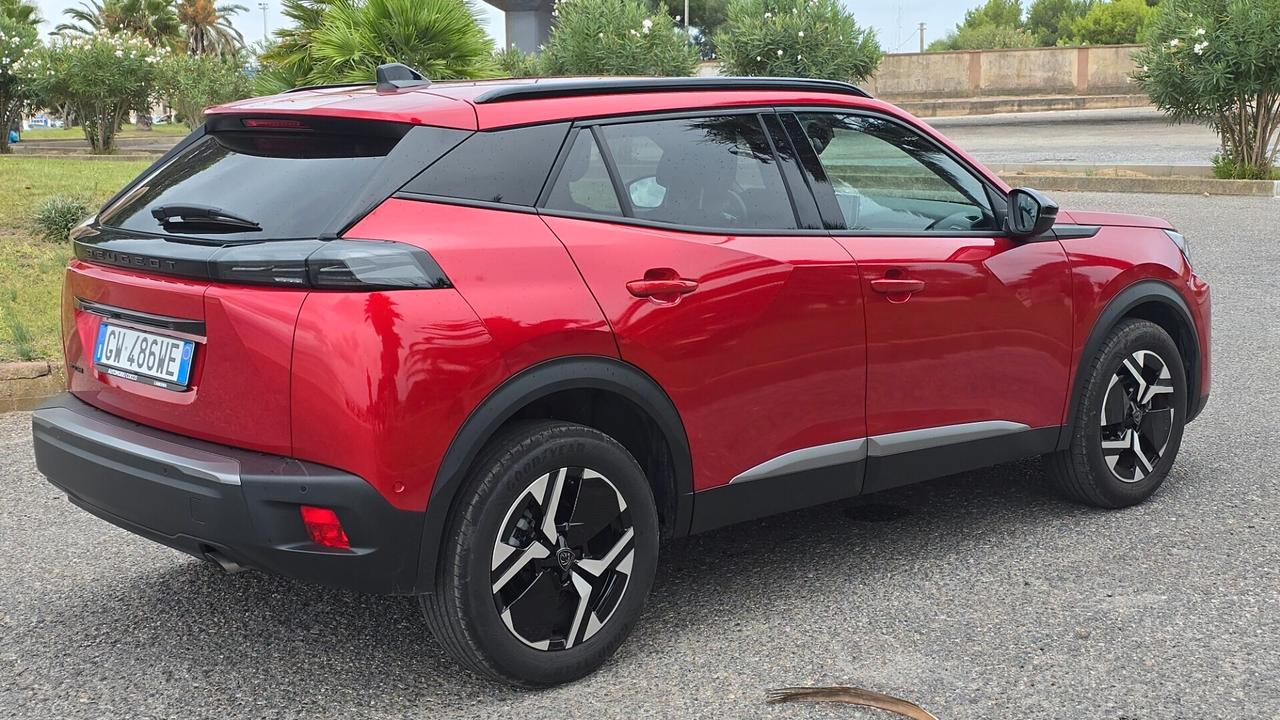 Peugeot 2008 PureTech 100 S&S Allure