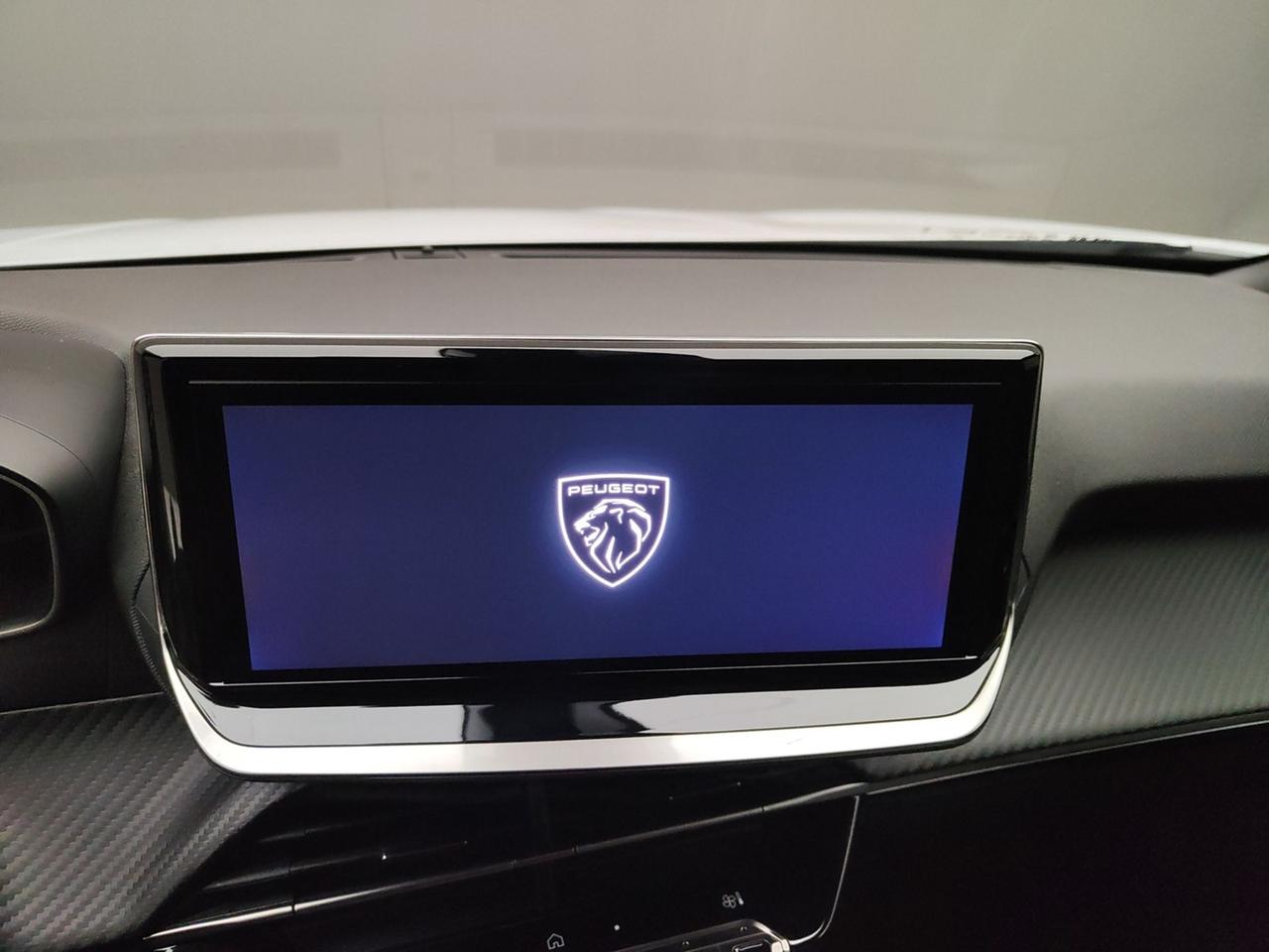 PEUGEOT 2008 II 2020 1.2 PURETECH 100CV ALLURE