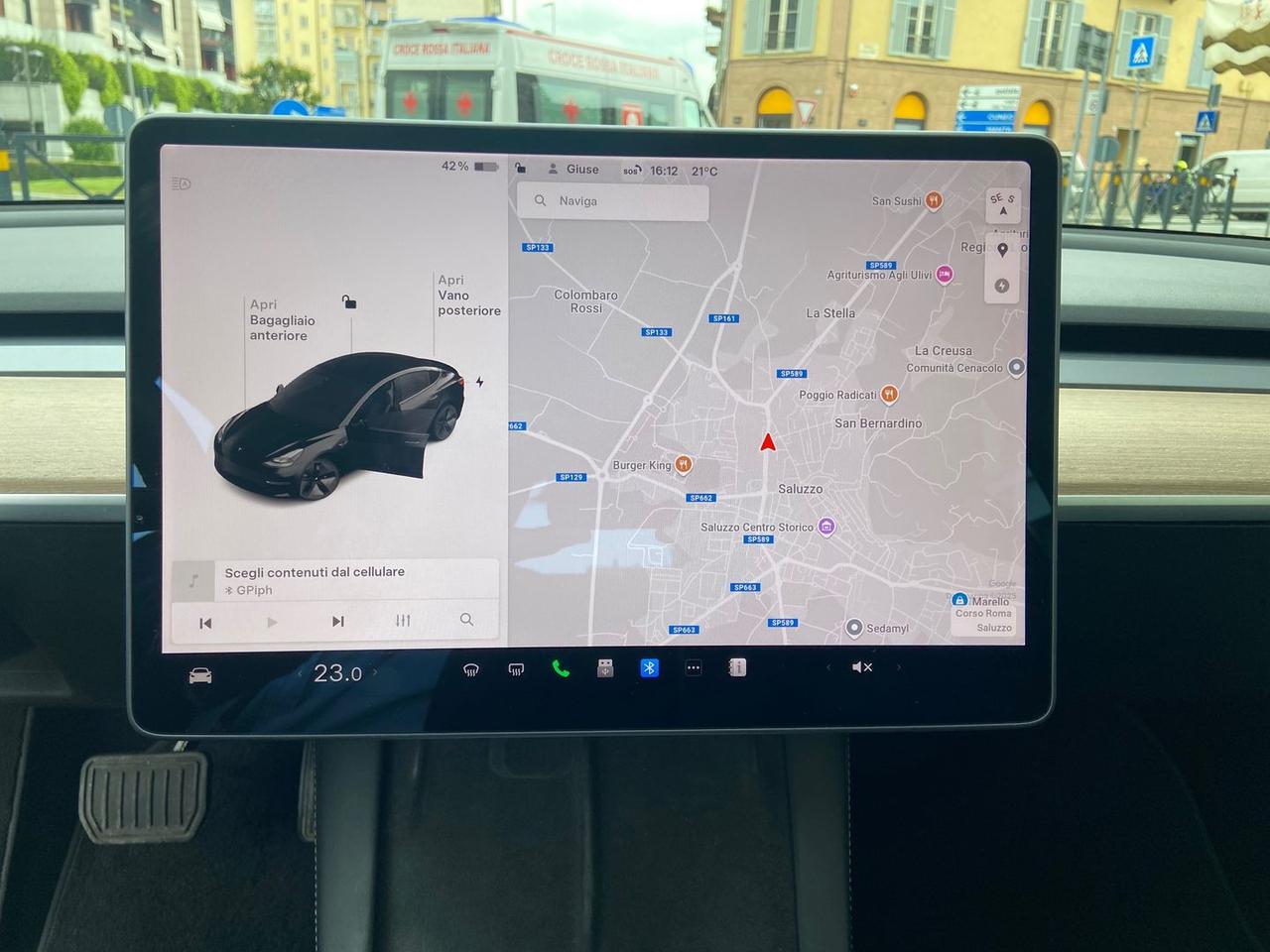 Tesla Model 3 Long Range