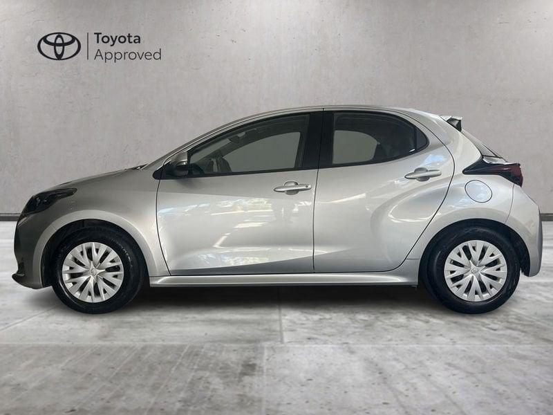 Toyota Yaris Hybrid Active MY22