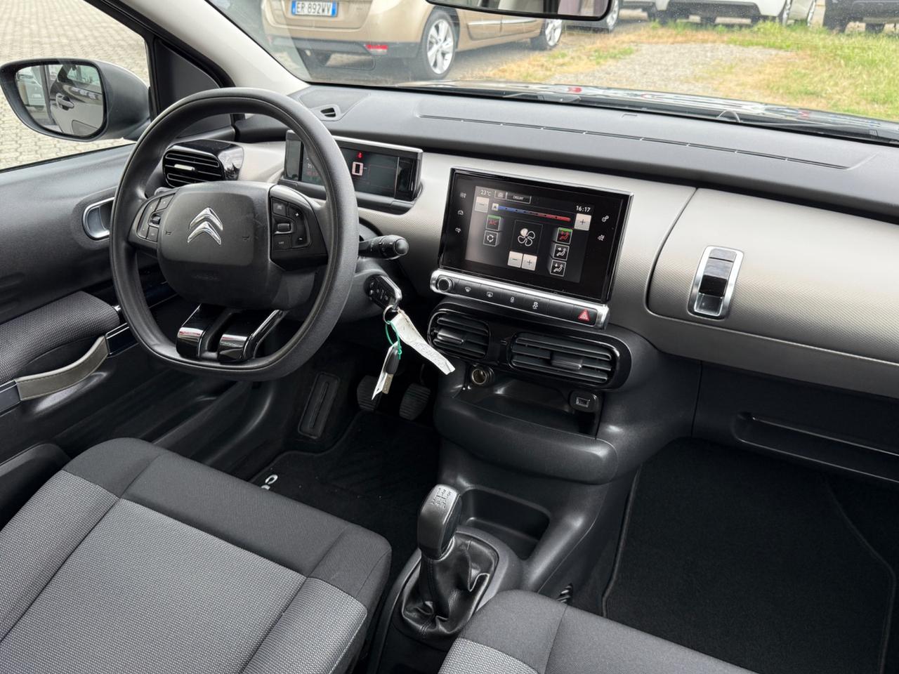 Citroen C4 Cactus 1.2B!|NEOPATENTATI