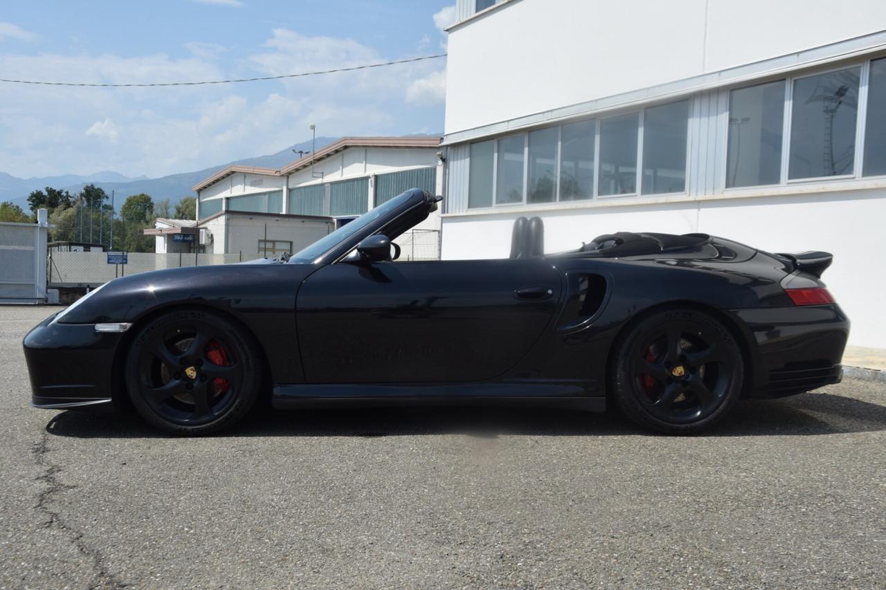 PORSCHE 911 (996) 911 Turbo (kit 450C...