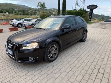 Audi A3 1.6 TDI 105 CV CR Attraction