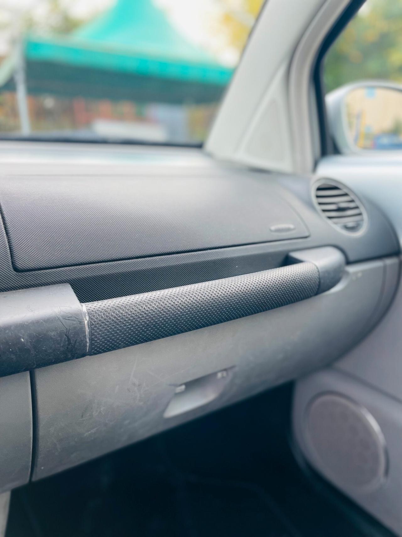 Volkswagen New Beetle 1.9 TDI 105CV