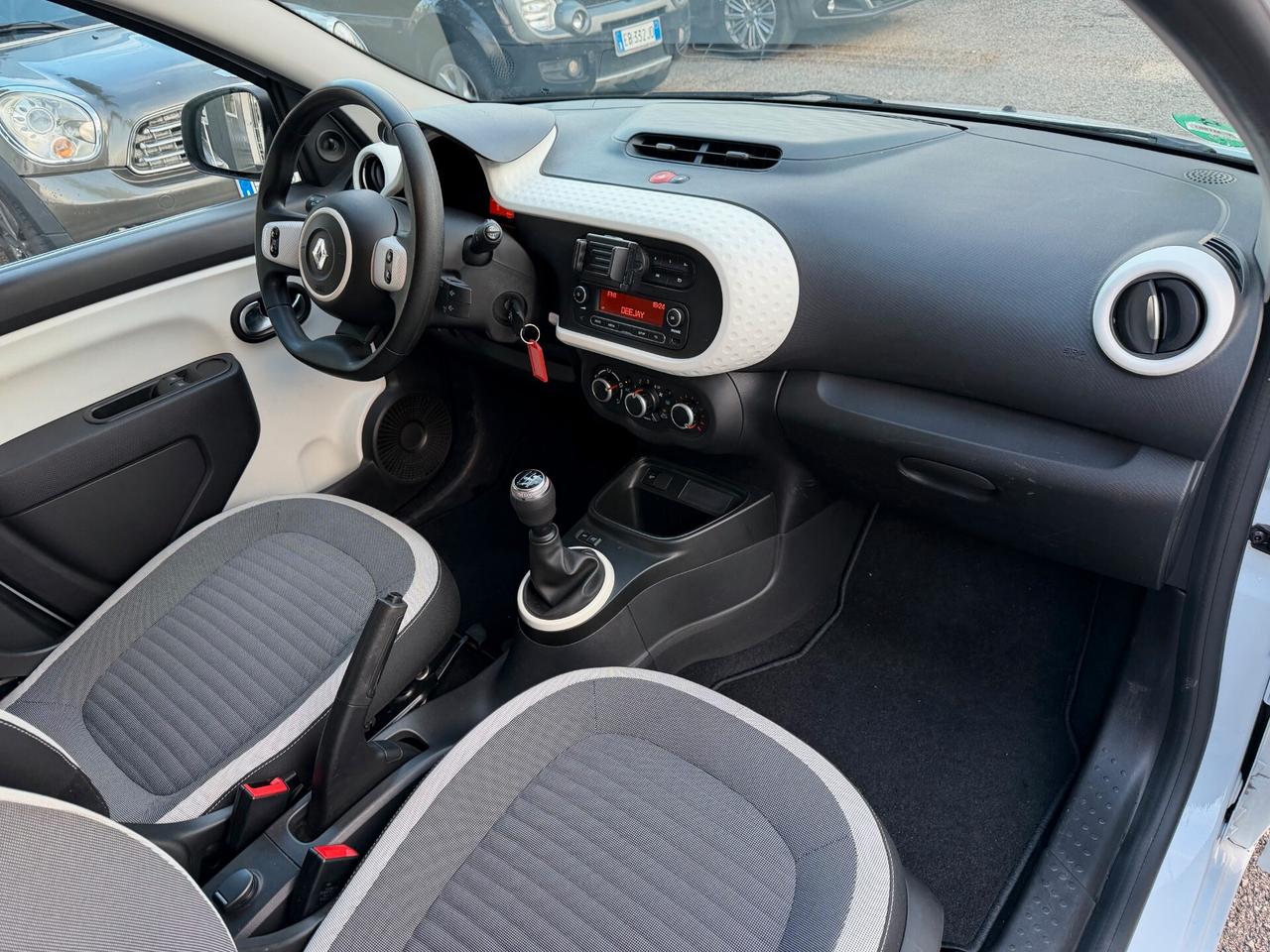 Renault Twingo SCe 65CV Limited 29.000KM 2020