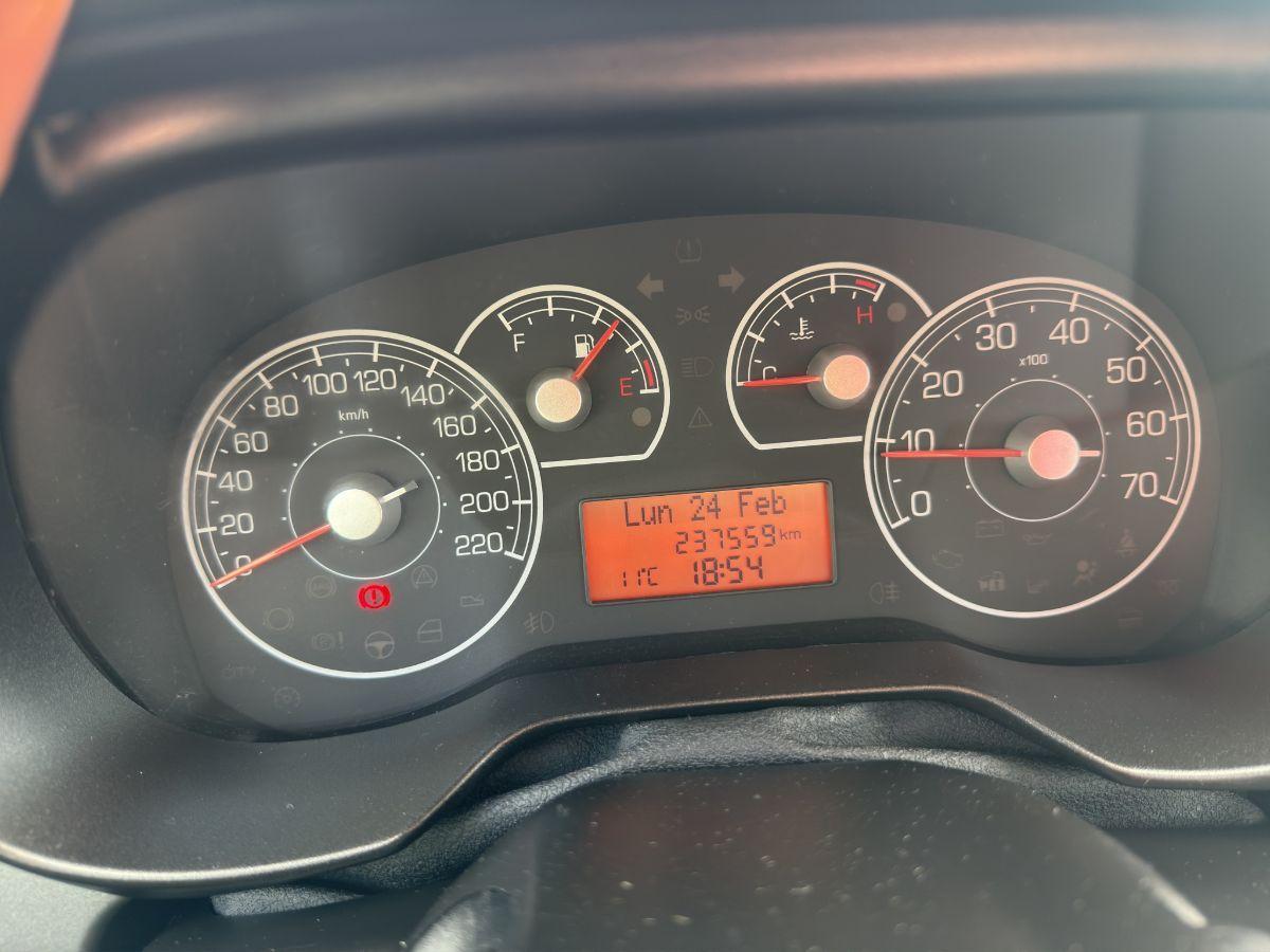 FIAT - Grande Punto - 1.3 MJT 75 CV 5p. Dynamic