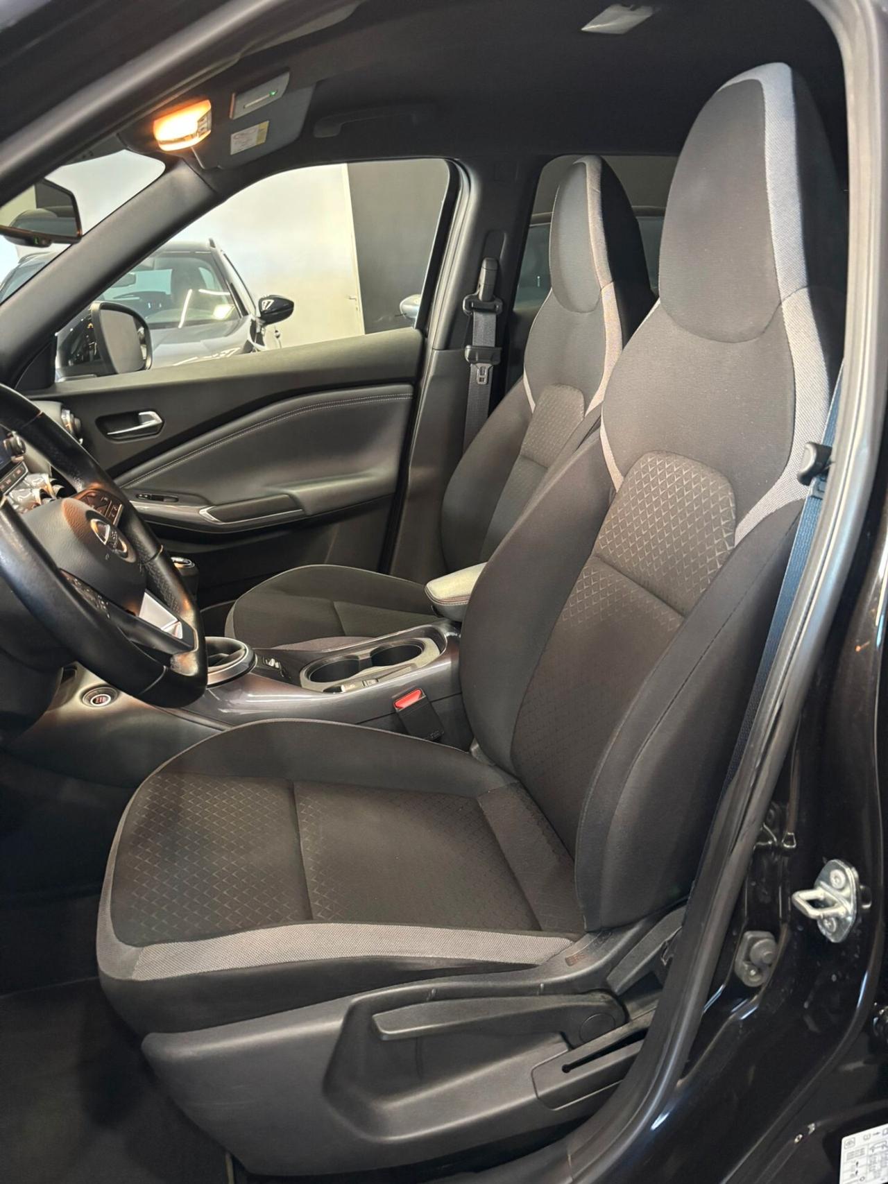 Nissan Juke 1.0 DIG-T 114 CV N-Connecta