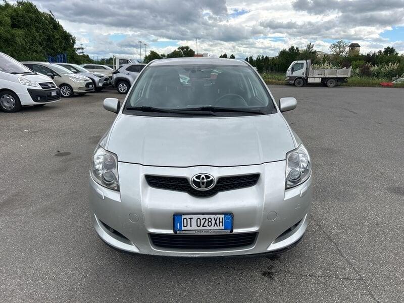 Toyota Auris 2.2 D-Cat 5 porte