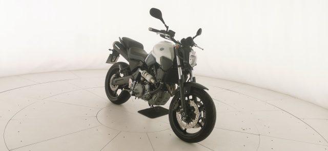 YAMAHA MT-03 MT-03