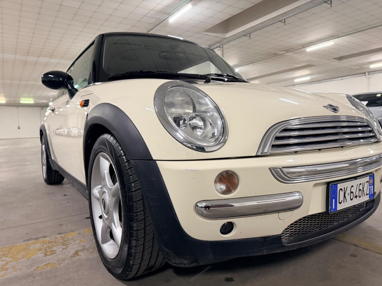 Mini 1.6 16V Cooper