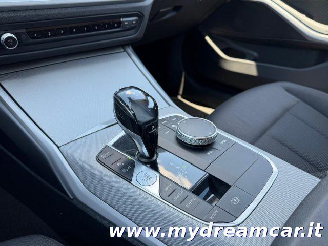 BMW 320 d Touring Business Advantage