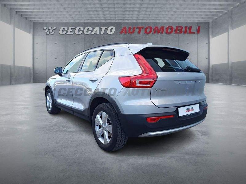 Volvo XC40 2023 1.5 t2 Essential auto