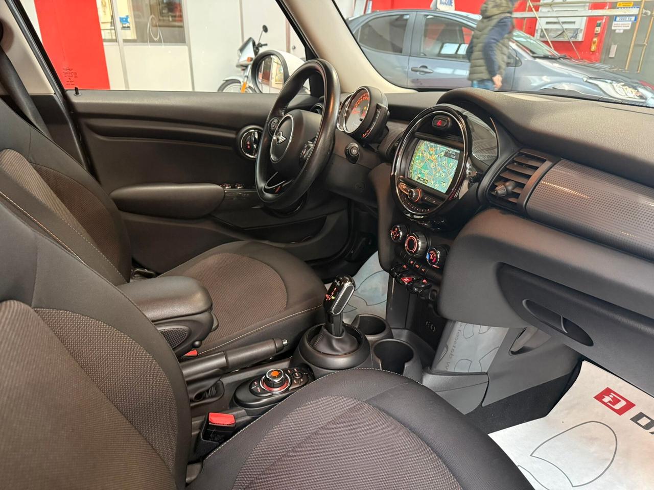 Mini Cooper 1.5 One D Hype CABIO AUTOMATICO NAV GARANZIA