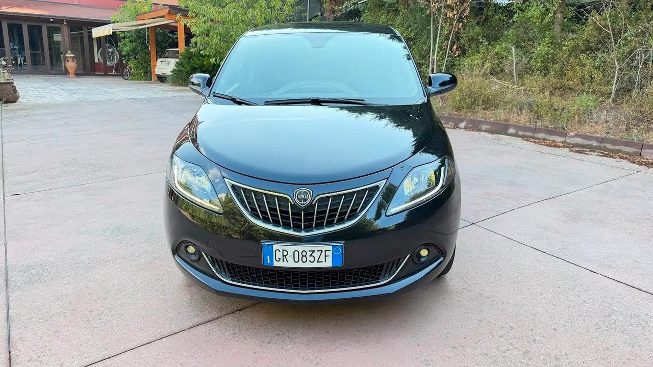 Lancia Ypsilon 1.0 FireFly 5 porte S&S Hybrid Gold Plus