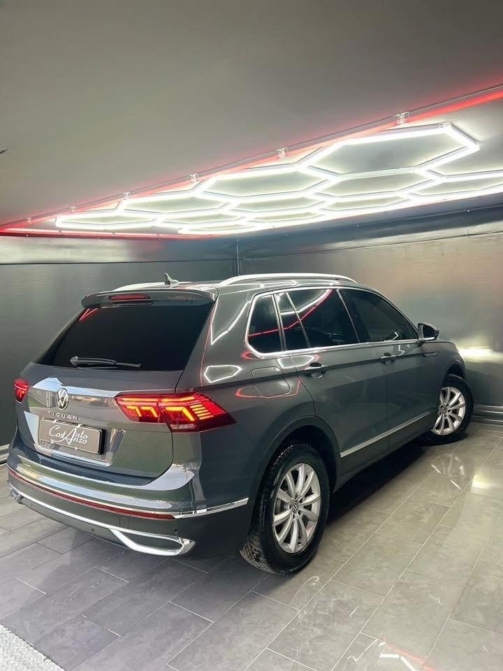 Volkswagen Tiguan 2.0 TDI 150cv DSG Elegance