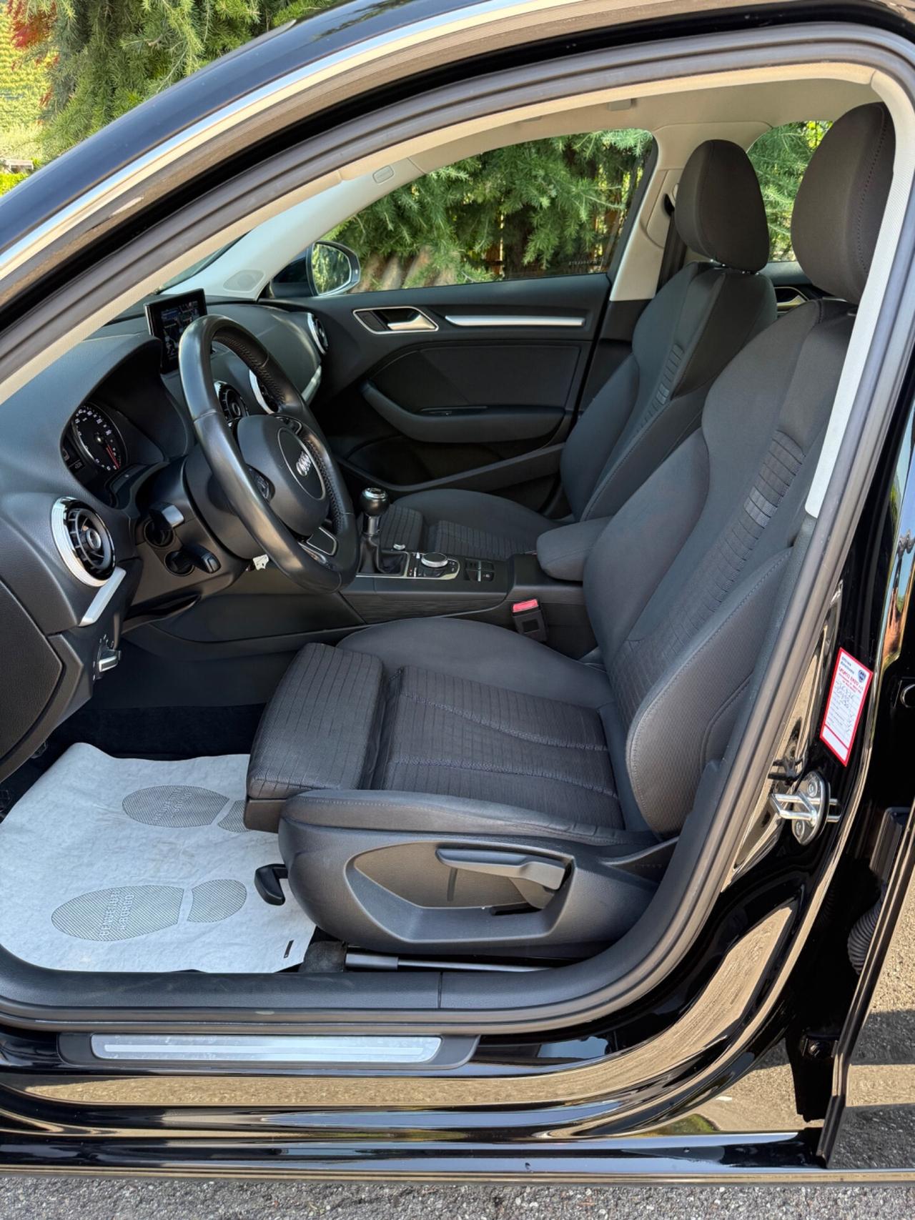 Audi A3 1.6 TDI clean diesel Ambiente