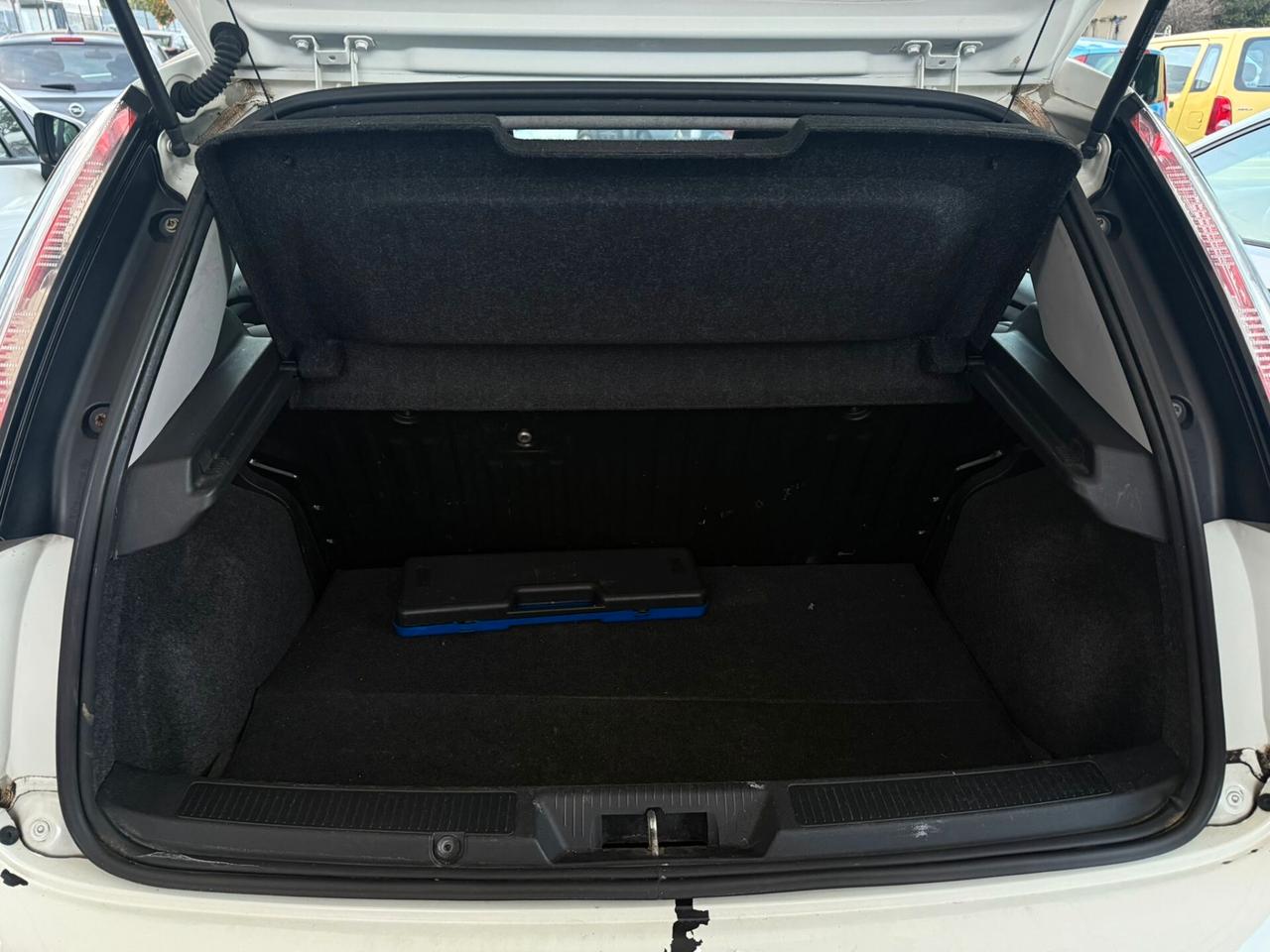 Fiat Punto 1.4 8V 5 porte Natural Power Easy