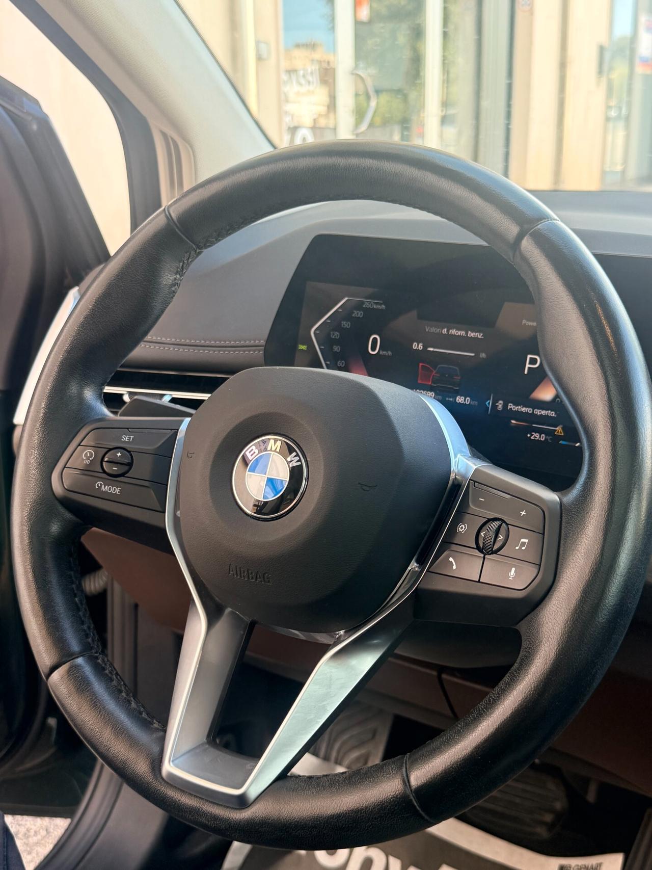 Bmw 218d Active Tourer Luxury auto TETTO APRIBILE,TETTO PANORAMICO,APPLE CARPLAY,LUCI SOFFUSE,TELECAMERA,NAVI