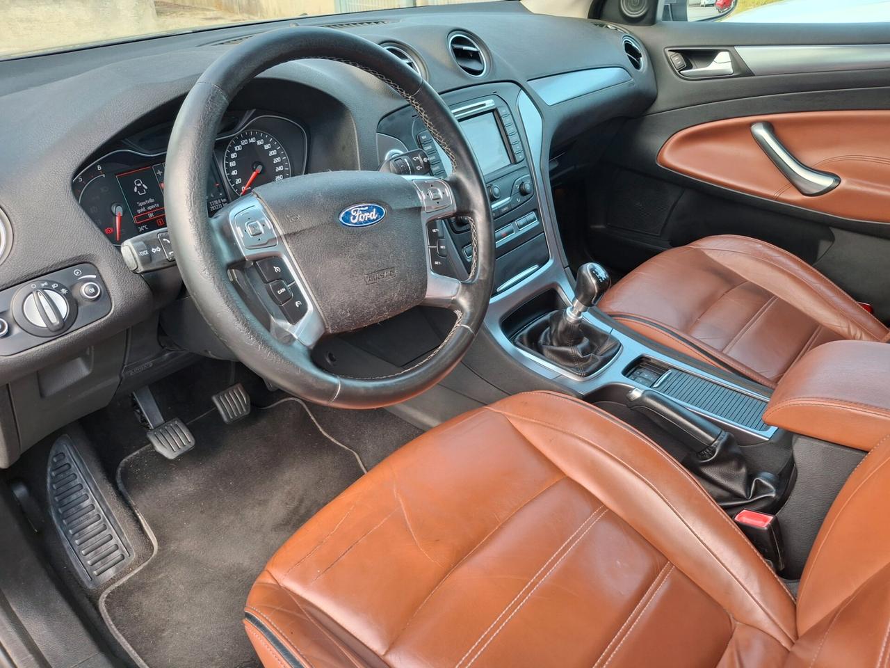 Ford Mondeo 2.2 TDCi/200 SW Titanium Business-NAVIGATORE