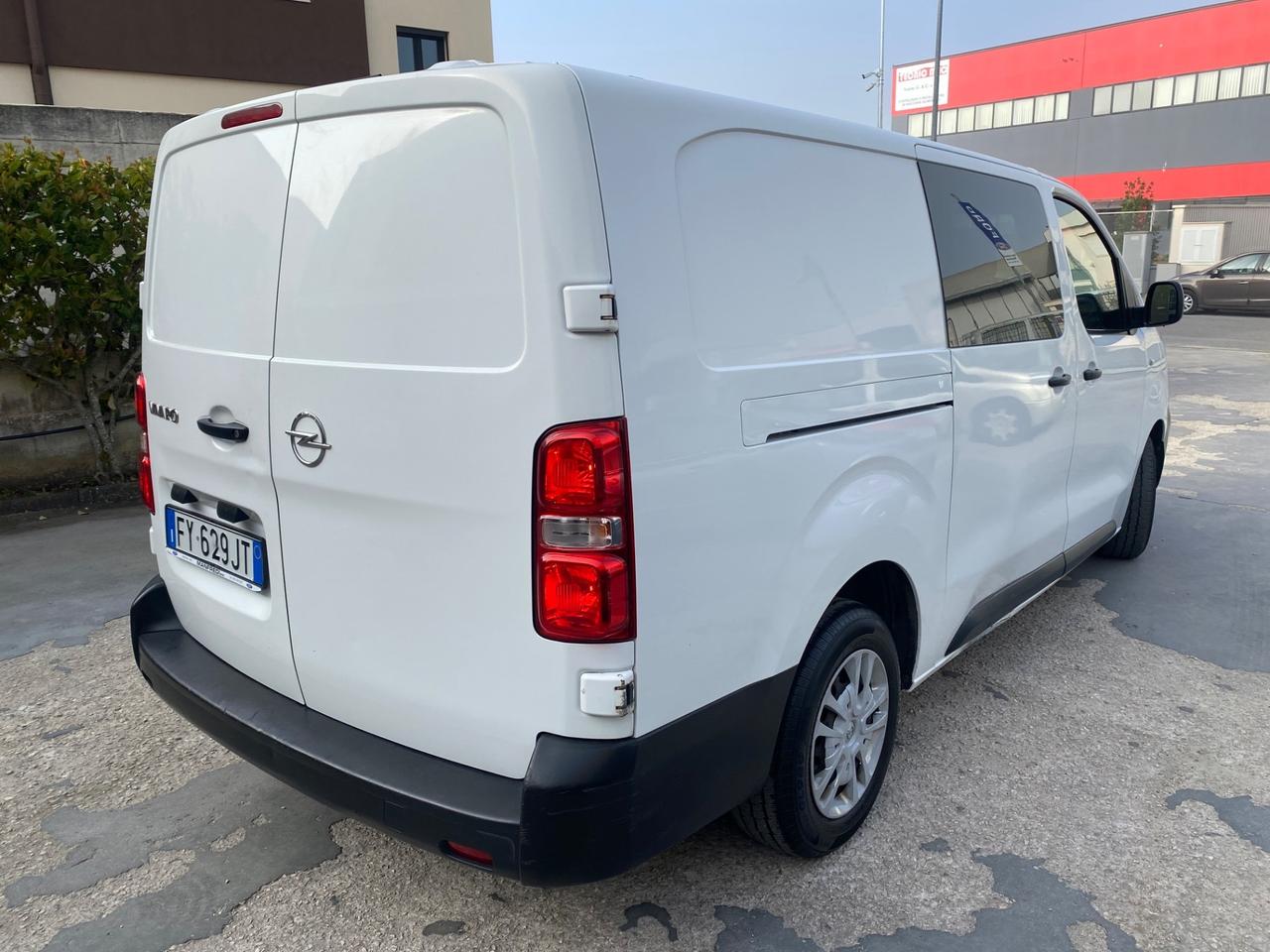 Opel VIVARO 6 POSTI AUTOCARRO