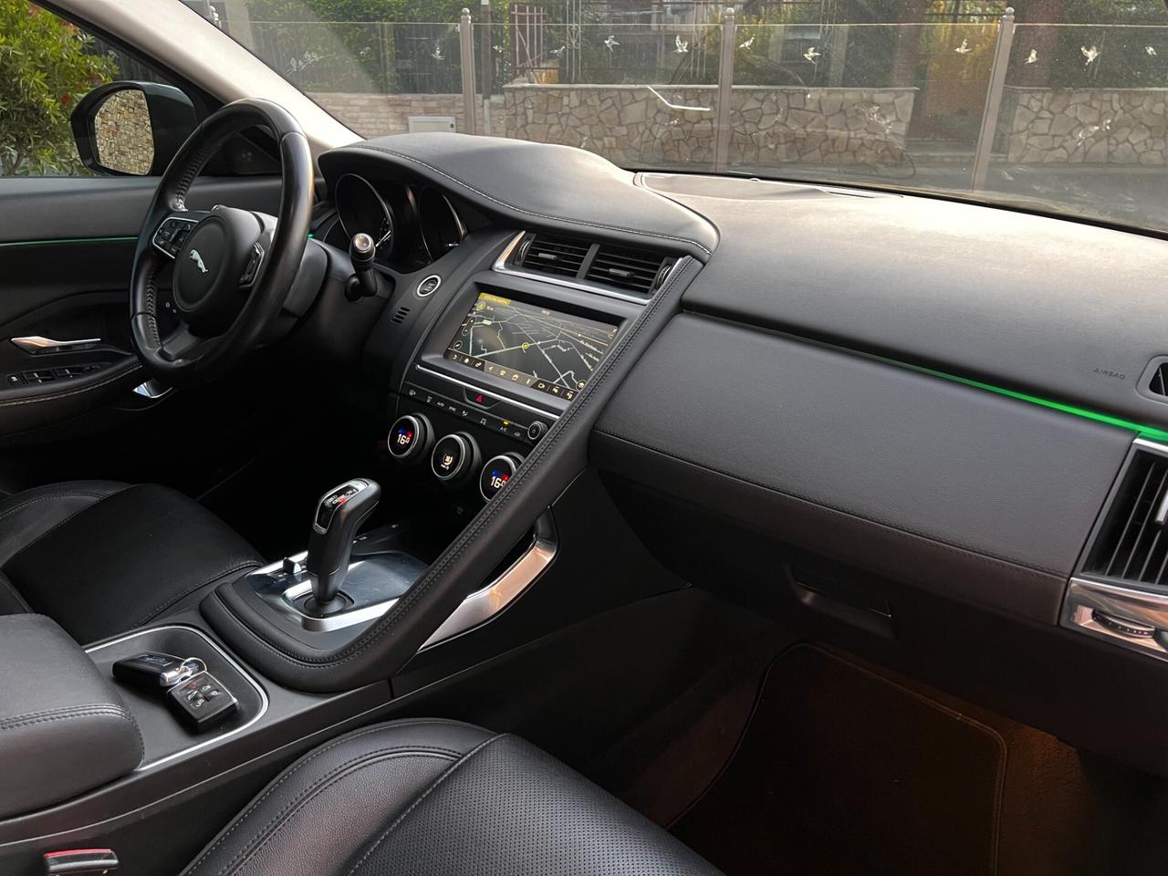 Jaguar E-Pace 2.0D 180 CV AWD aut. R-Dynamic