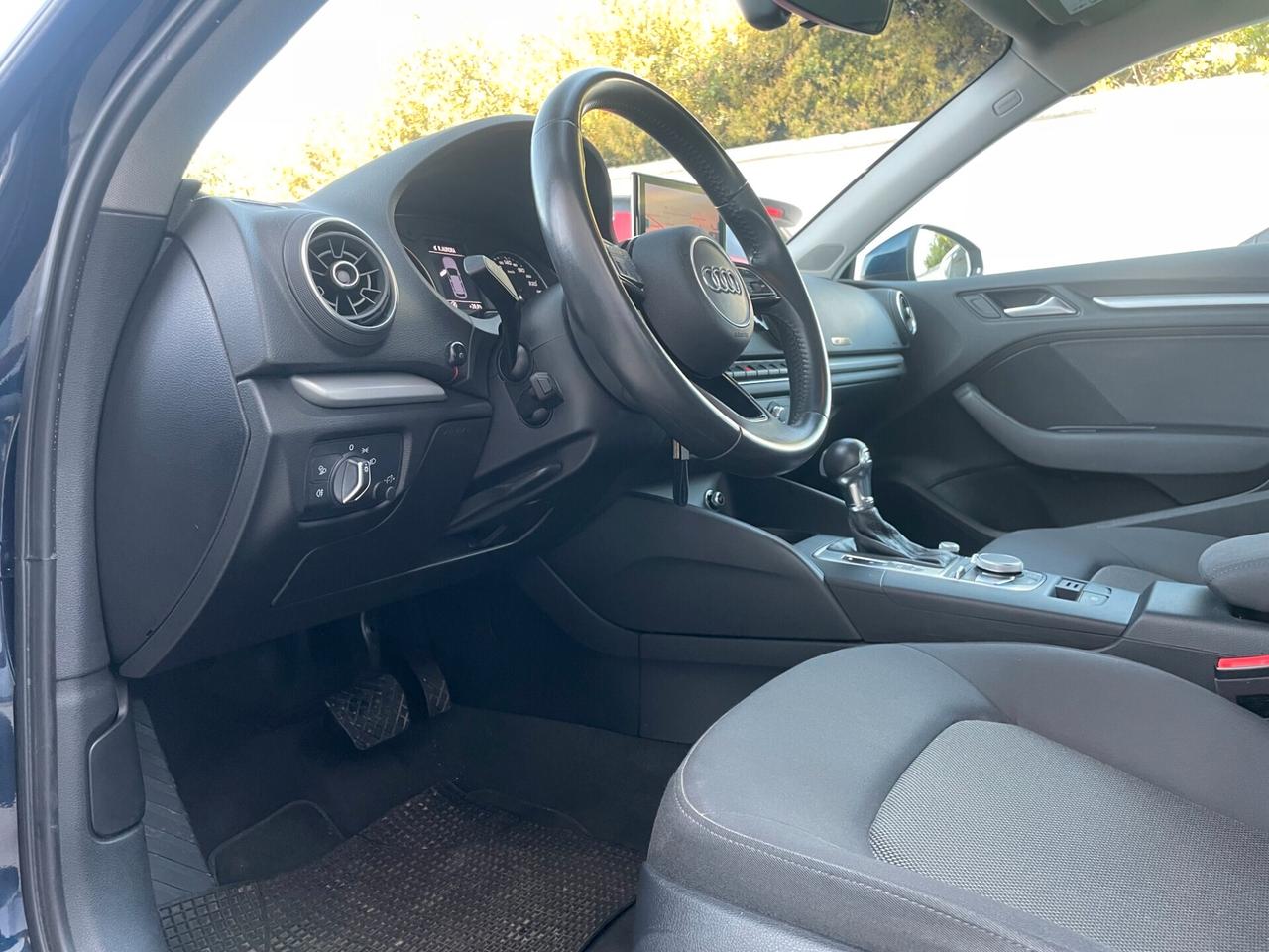Audi A3 1.6 TDI 116 CV S tronic Business