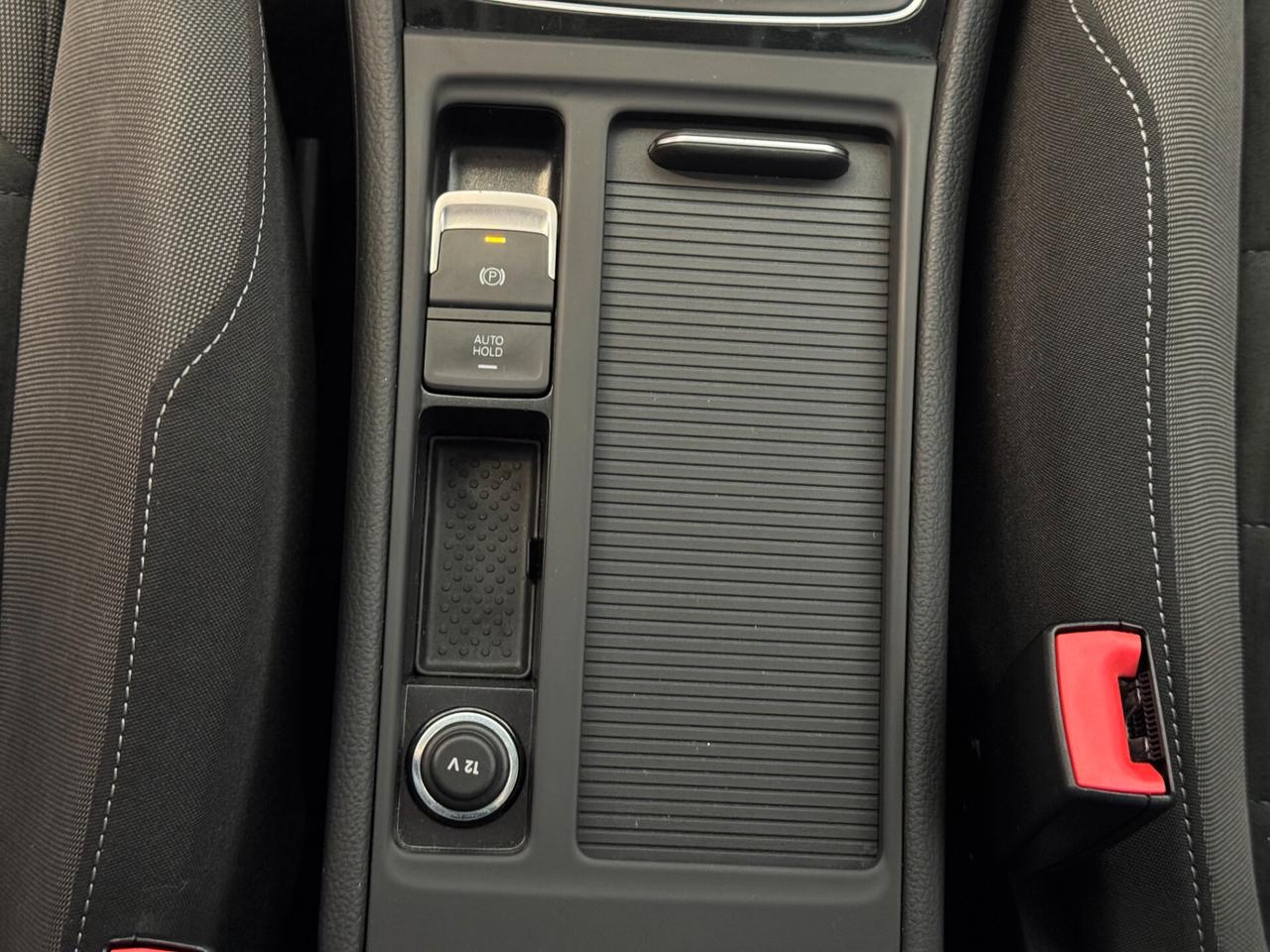 VOLKSWAGEN GOLF 2.0cc 150CV TDI DSG