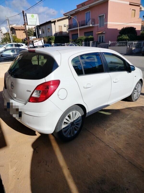 Opel Corsa 1.3 CDTI 75CV 5 porte Cosmo