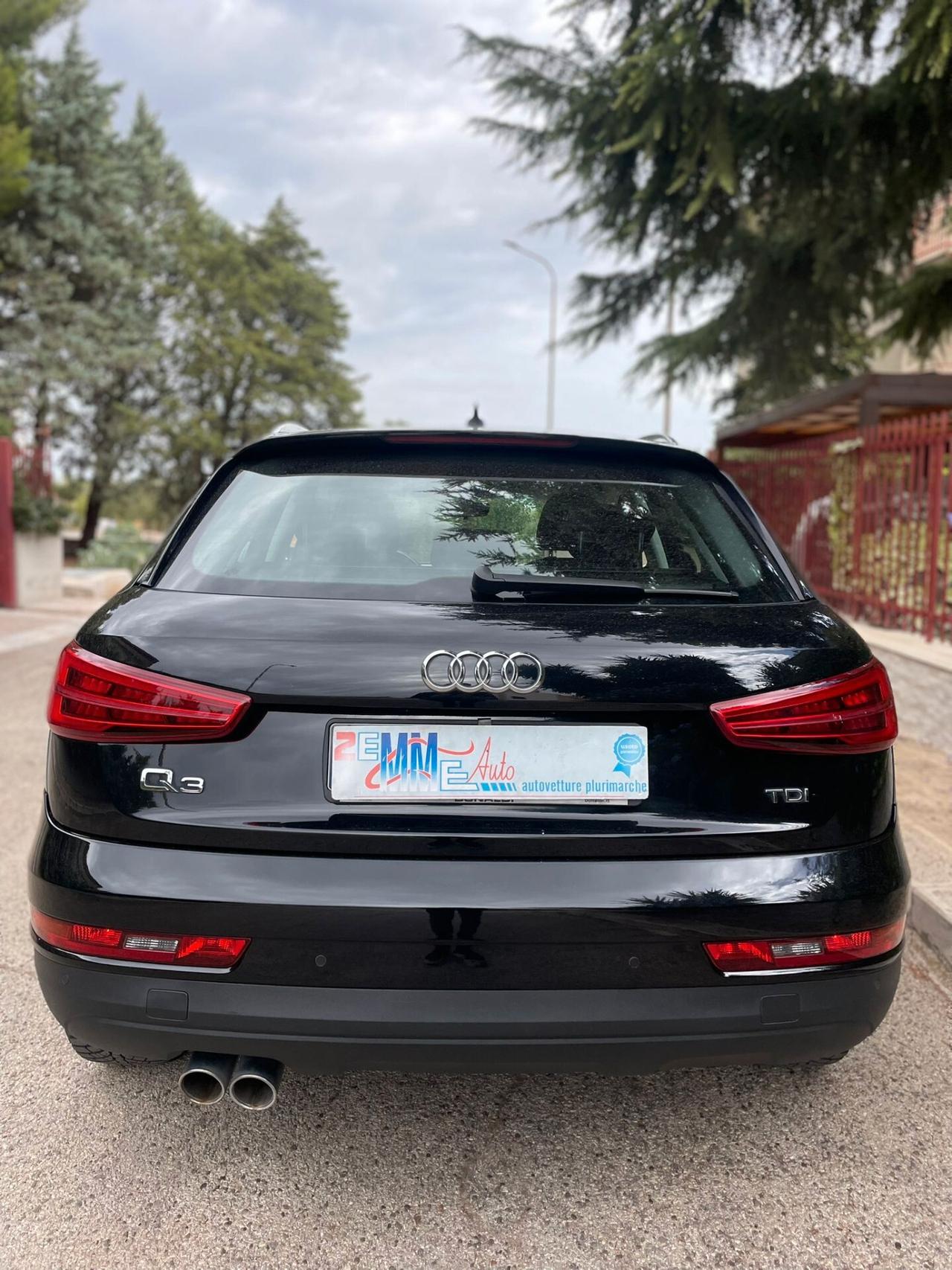 Audi Q3 2.0 TDI 120 CV S line Edition