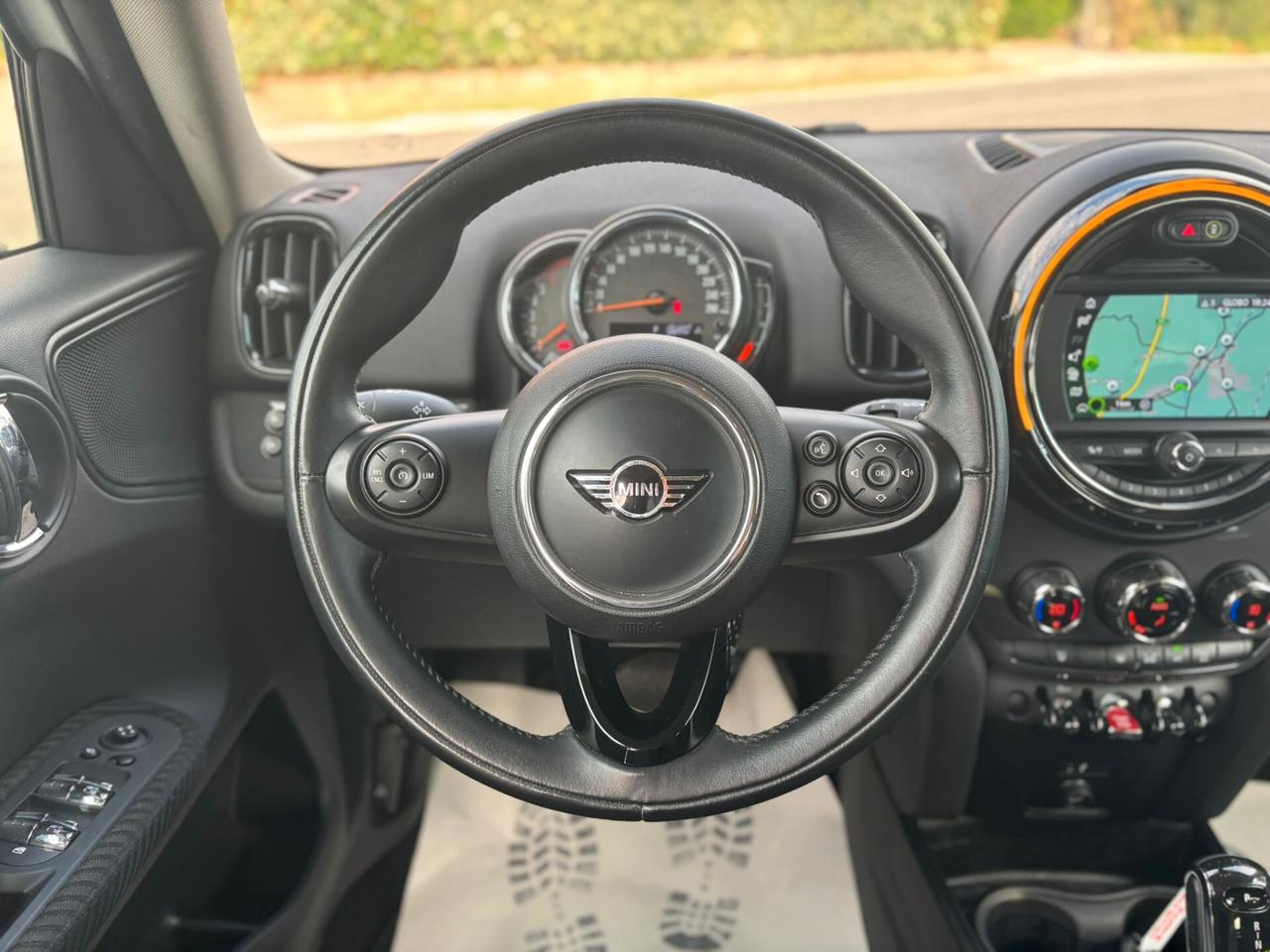 Mini Cooper D Countryman 1.5 One Hype