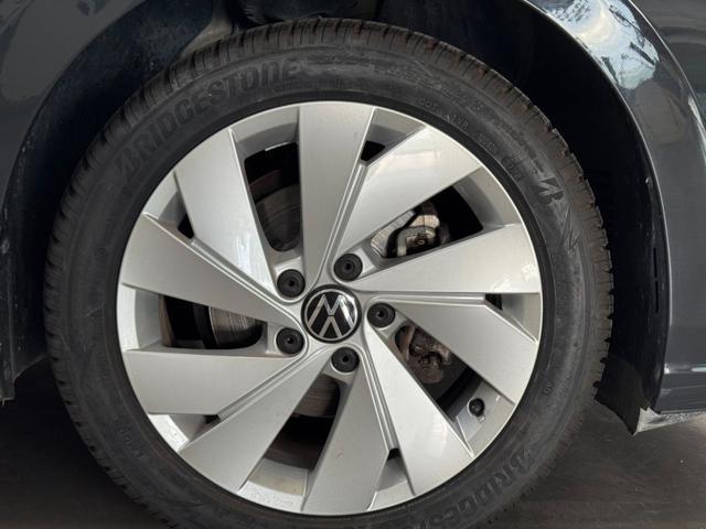 VOLKSWAGEN Golf 1.0 TSI EVO Life
