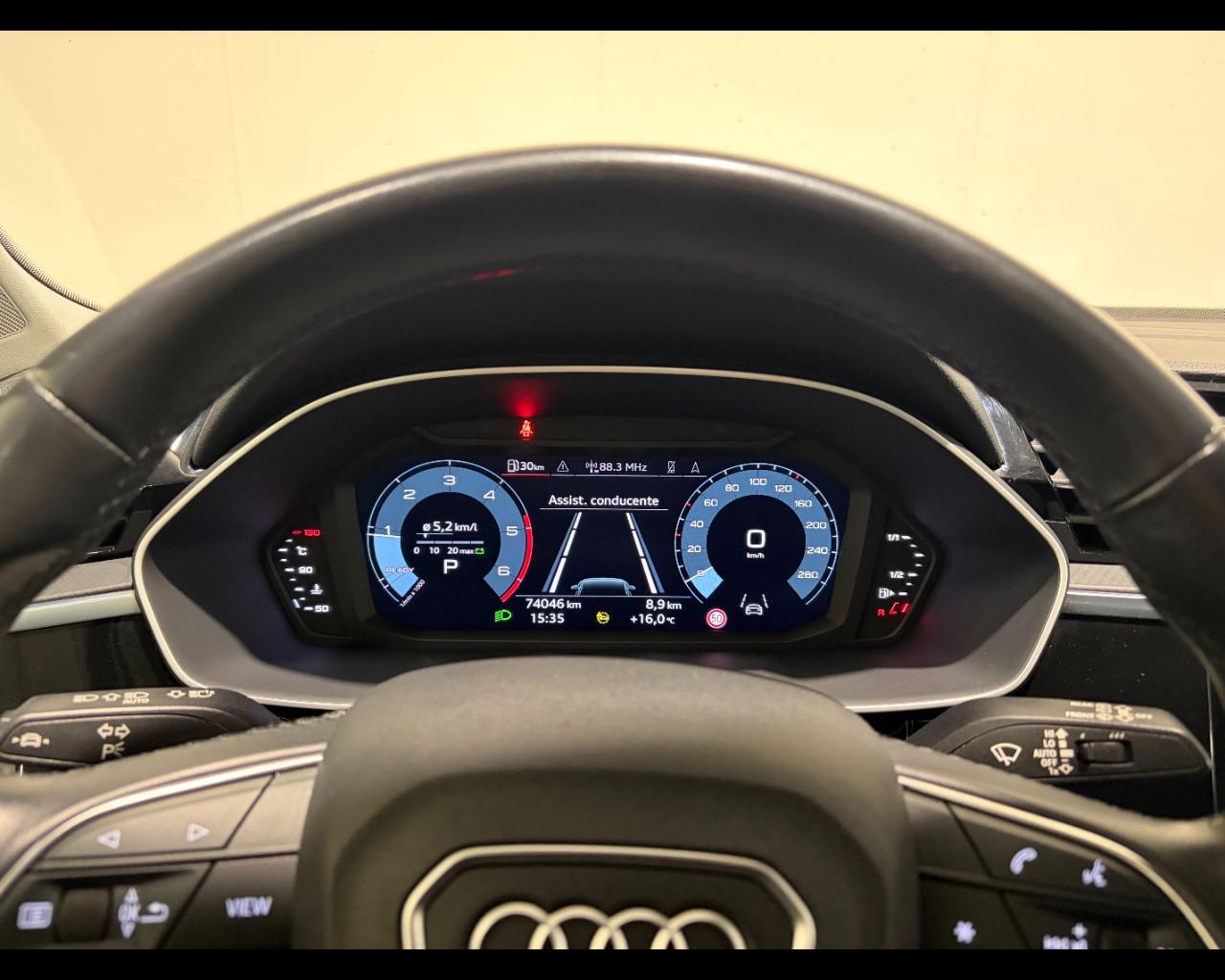 AUDI Q3 35 TDI S-TRONIC BUSINESS