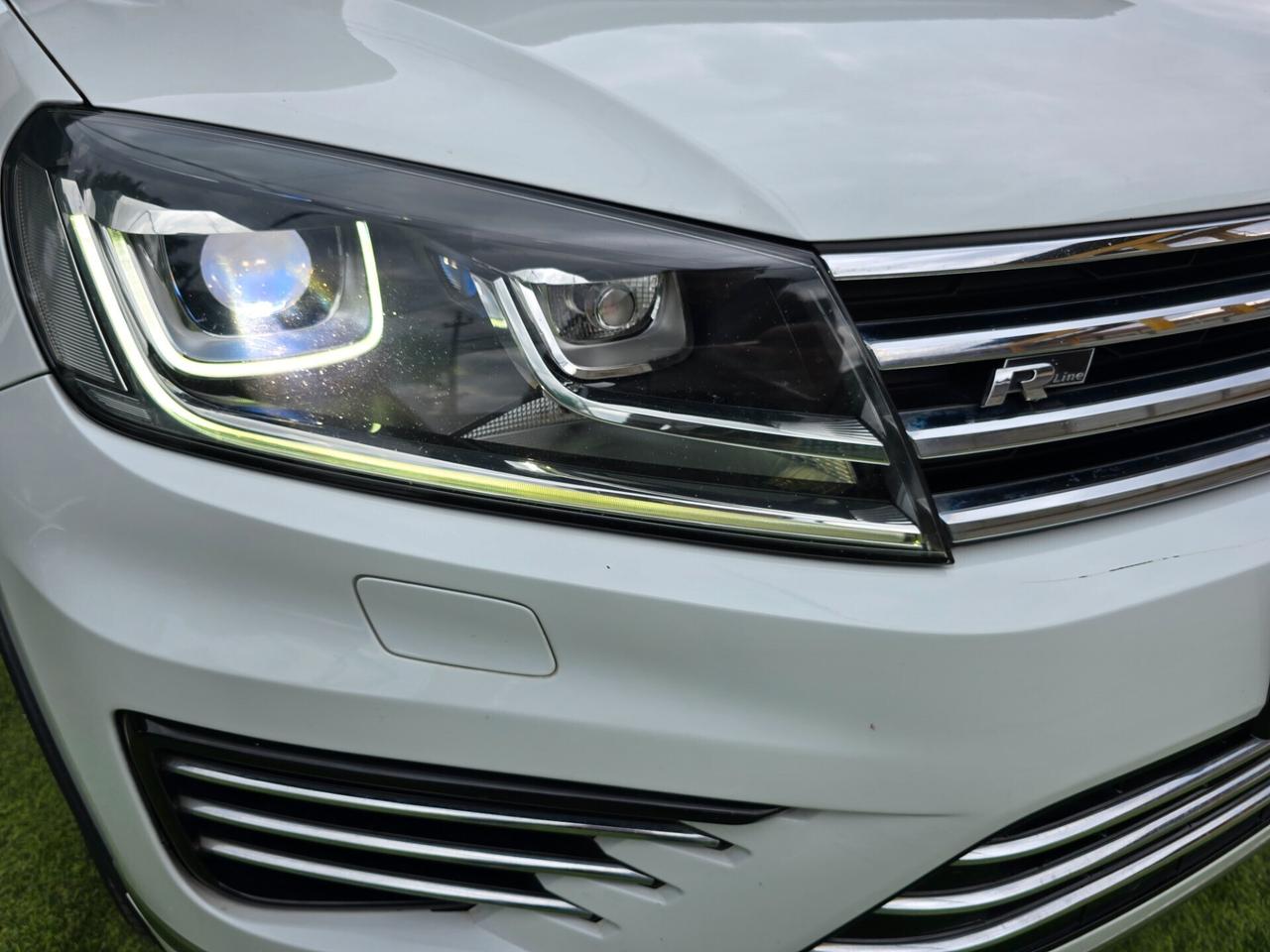 VW Touareg R.LINE 3.0TDI 204CV TETTO APRIBILE -2017