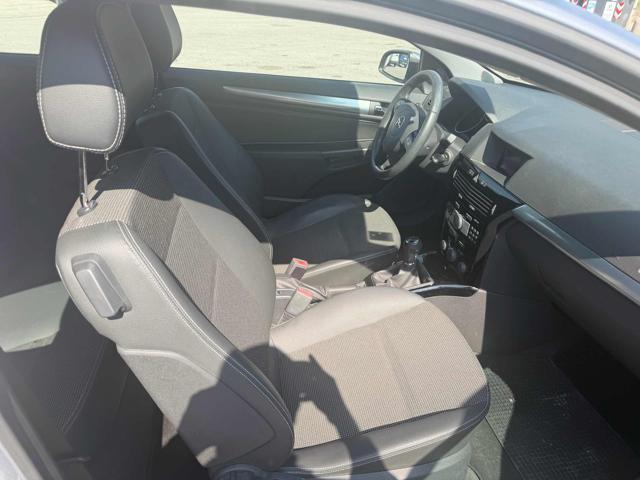 OPEL Astra 107,038km GTC 1.6 16V VVT 3p Stupenda Bellissima