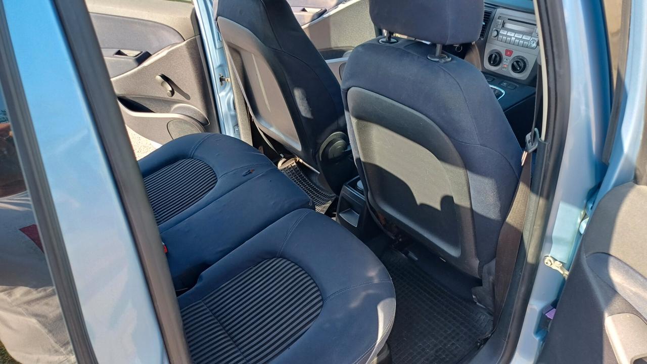 Lancia MUSA 1.3 Multijet 16V Argento