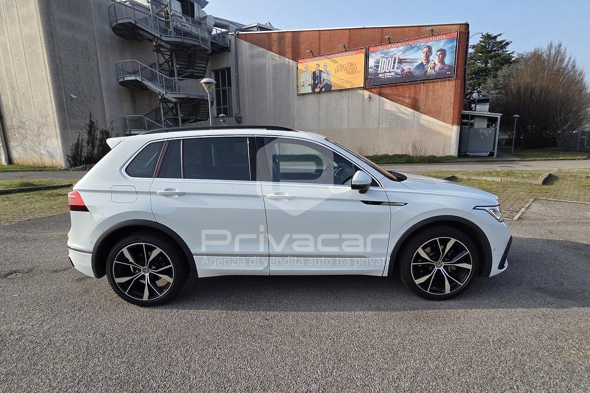 VOLKSWAGEN Tiguan 2.0 TDI 200 CV SCR DSG 4MOTION R-Line
