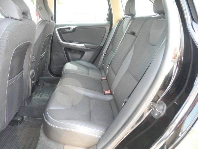 VOLVO XC60 D3 AWD Geartronic Summum autom.-UNICO PROPRIETARIO