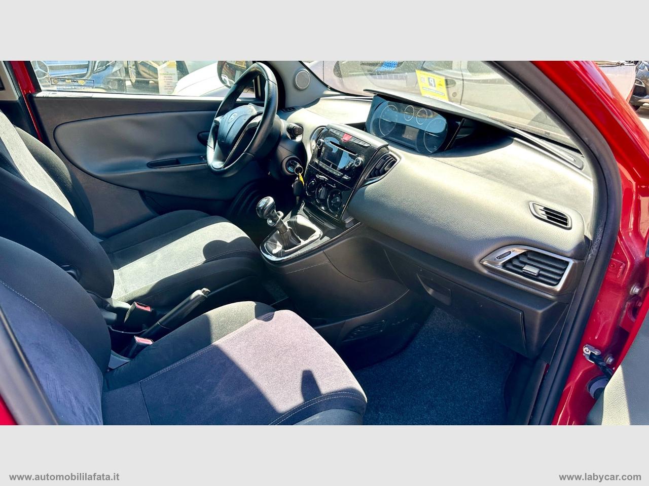 LANCIA Ypsilon 1.2 69 CV 5p. Gold 69.500 KM