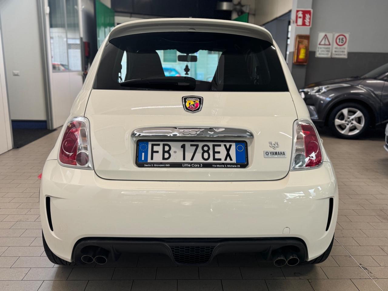 Abarth 595 1.4 Turbo T-Jet 160 CV Yamaha Factory Racing