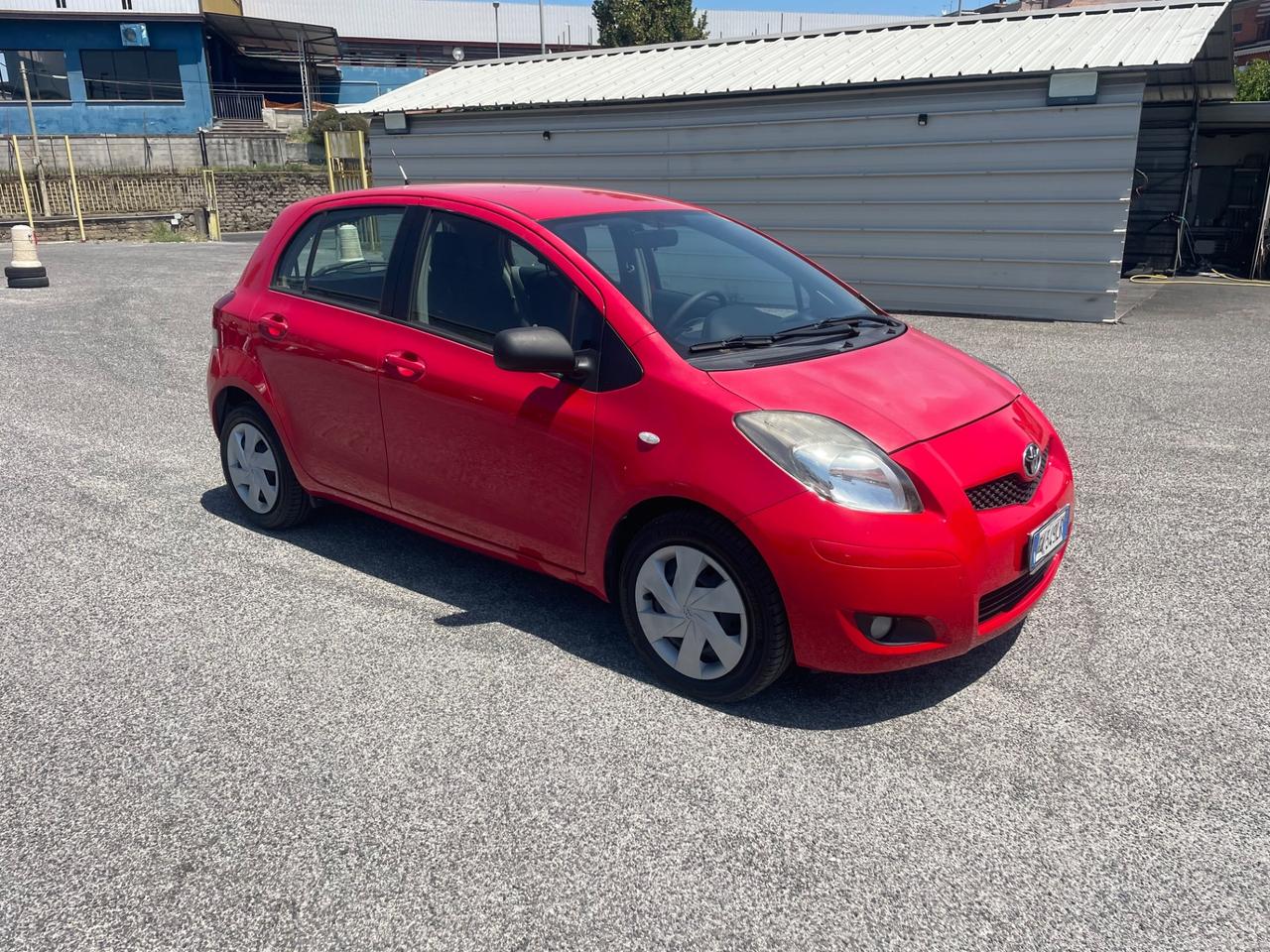Toyota Yaris 1.3 5 porte M-MT AUTOMATICA GARANZIA