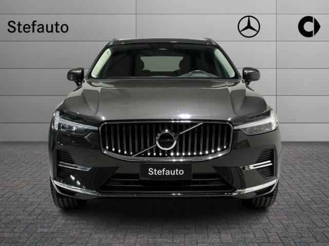 VOLVO XC60 B4 2.0 Momentum Auto