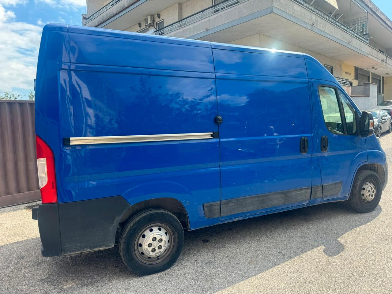 Peugeot Boxer 2021 2.2 HDi 140CV L2H2 E6