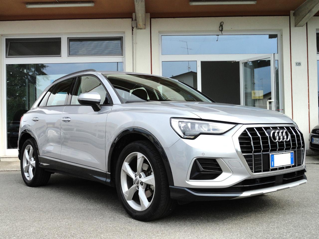 Audi Q3 35 TFSI Business Advanced **Impeccabile**