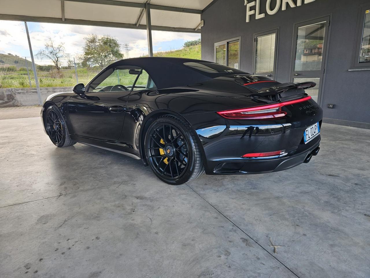 PORSCHE 911 CARRERA 4 GTS 450CV 2017